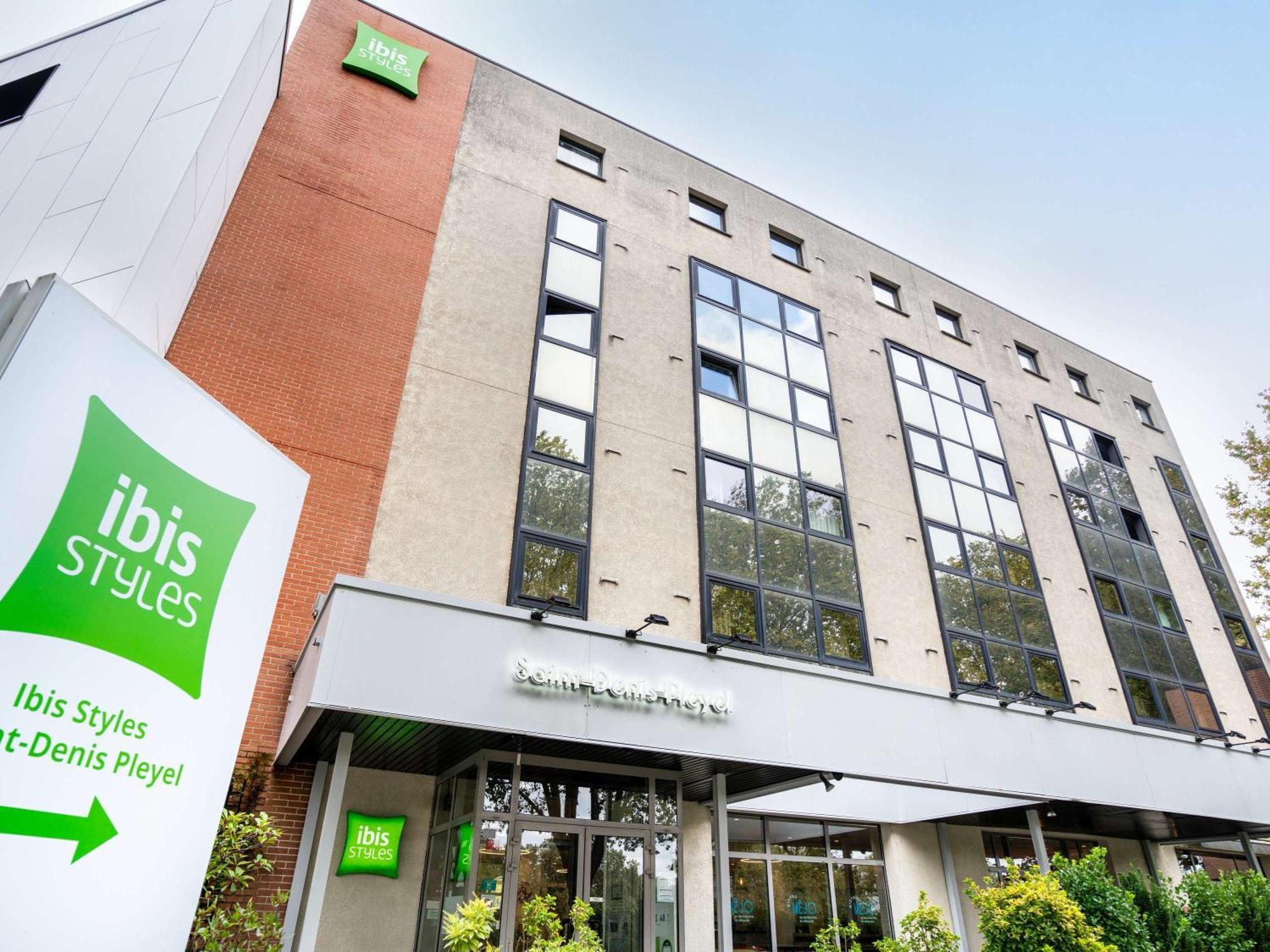 Hotel Ibis Styles Paris Saint Denis Pleyel Exterior foto
